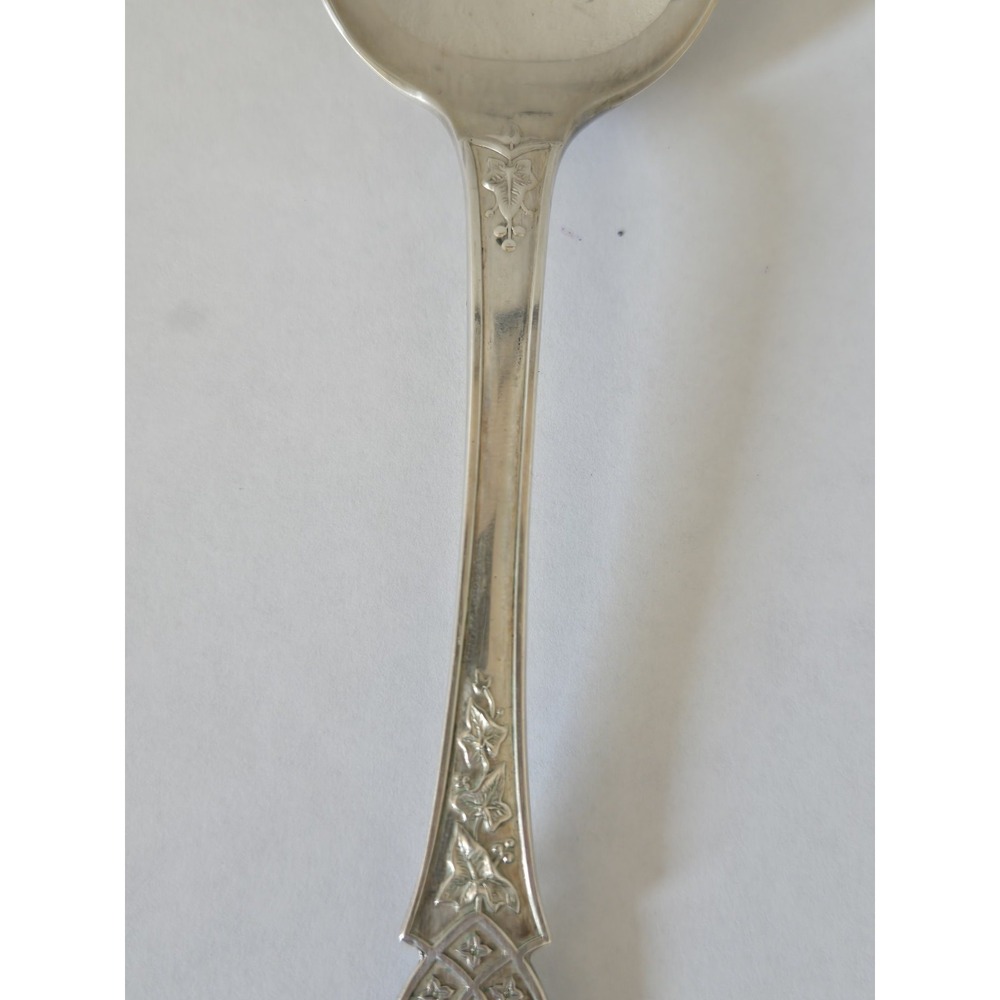 Antique E.A. Tyler New Orleans Henry Hebbard Ivy Mask Coin Silver Serving Spoon - Picture 3 of 13